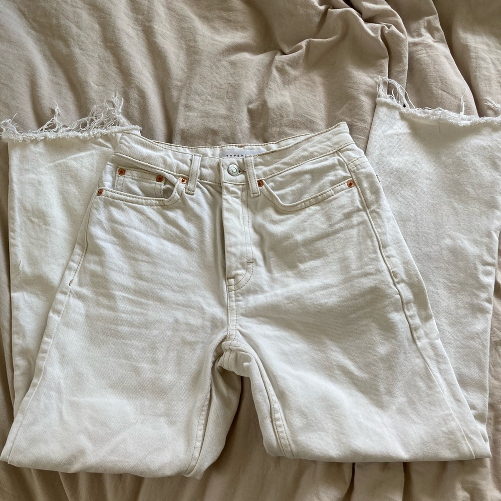 🚫SOLD🚫 Topshop straight leg cream jeans 24
